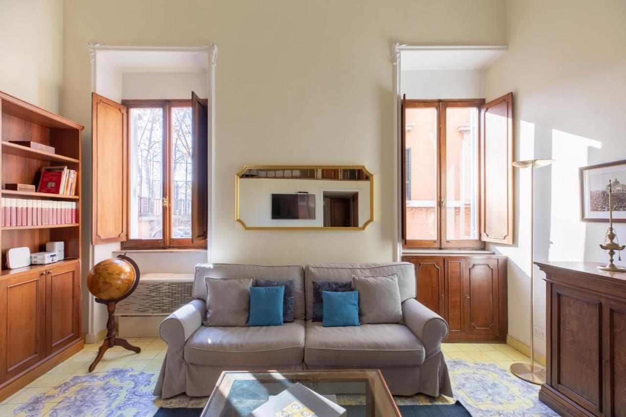 Apartamento Iflat Campo De Fiori Cozy Flat